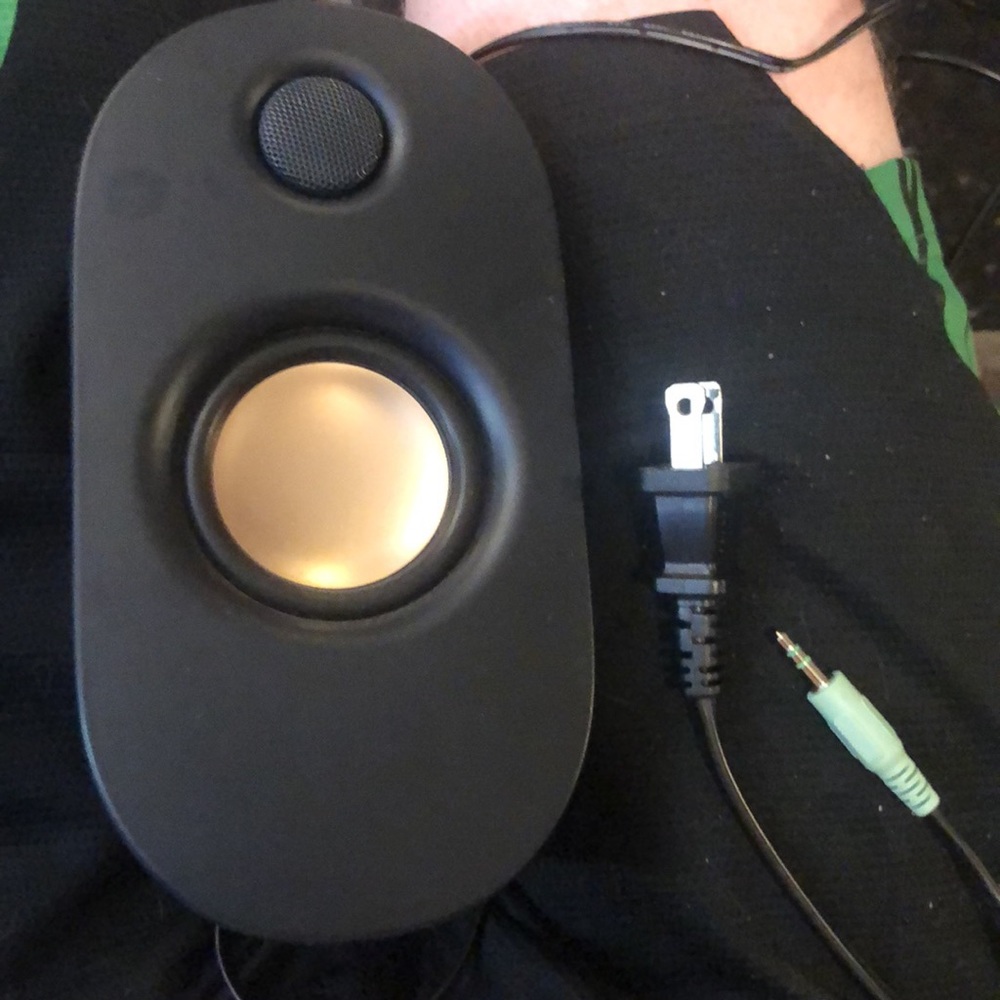 Computer speakers - Picture 4 of 4